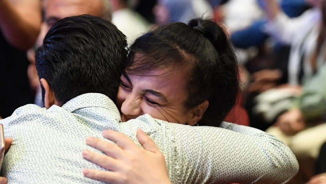 15 BİN SÖZLEŞMELİ ÖĞRETMEN ALIMINA İLİŞKİN SÖZLÜ SINAV DUYURUSU YAYIMLANDI